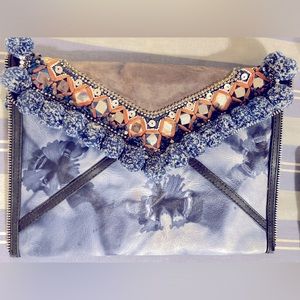 Preloved 🤍 #rebeccaminkoff clutch